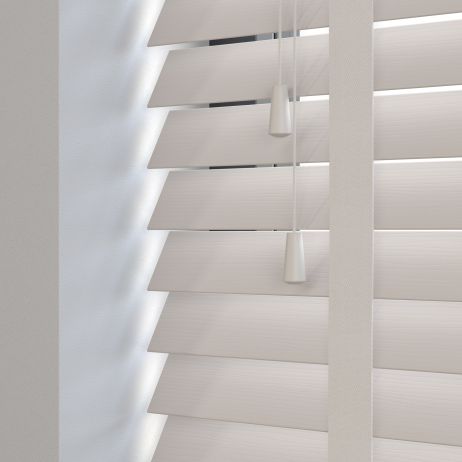 Sunwood PVC jaloezie met ladderband - Grijszand nerf gemaakt van PVC in de kleur Neutraal / Beige